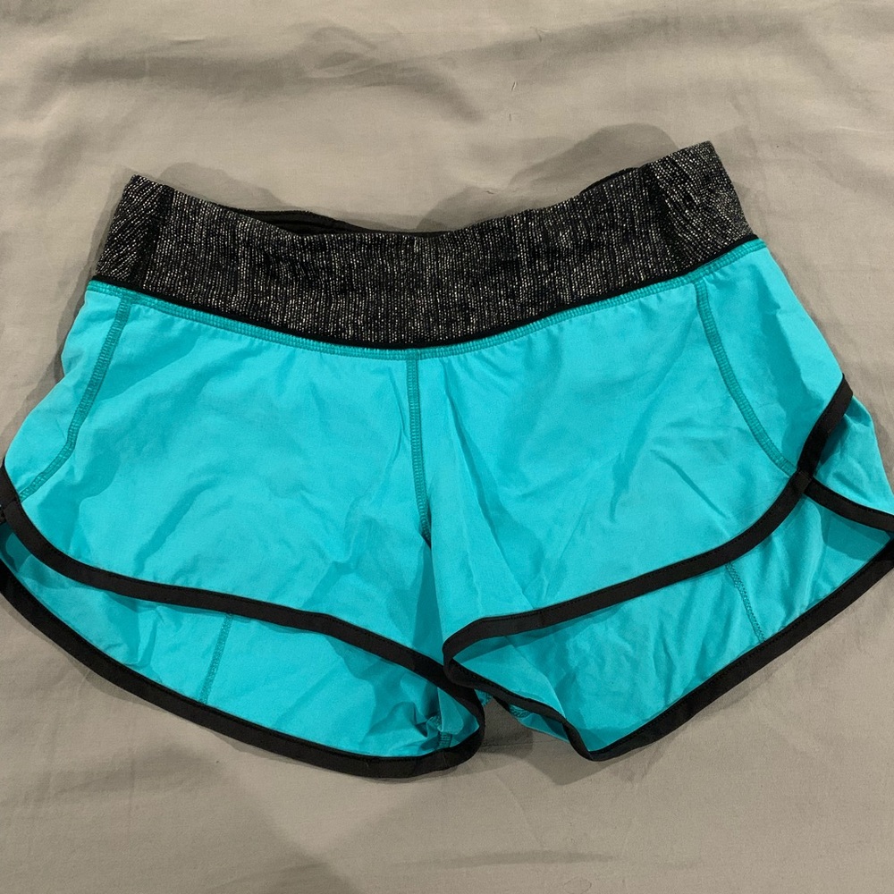 Lululemon speed shorts, size 4, sold out pattern